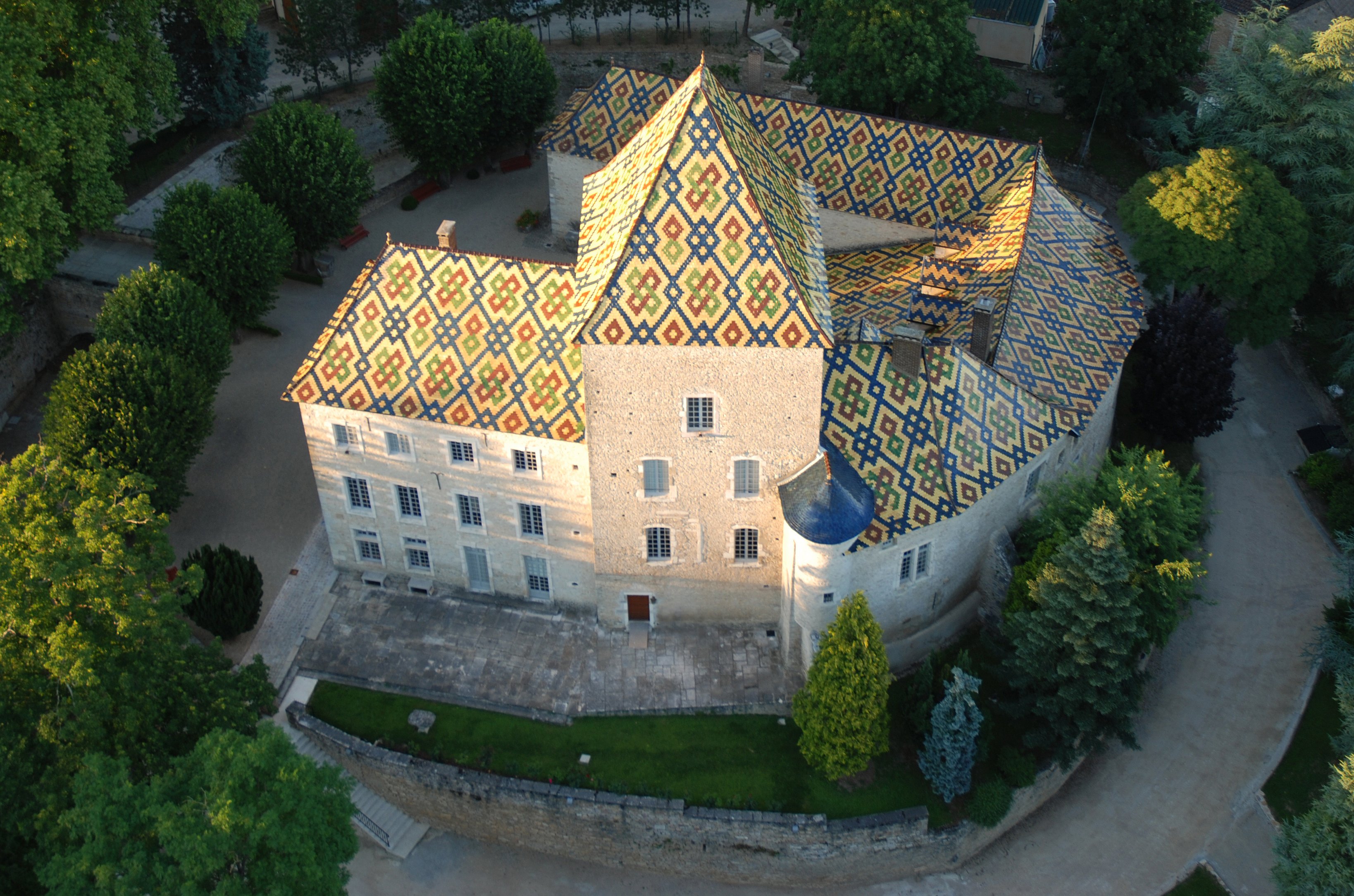Château Philippe le Hardi : un accueil « à la Bourguignonne »